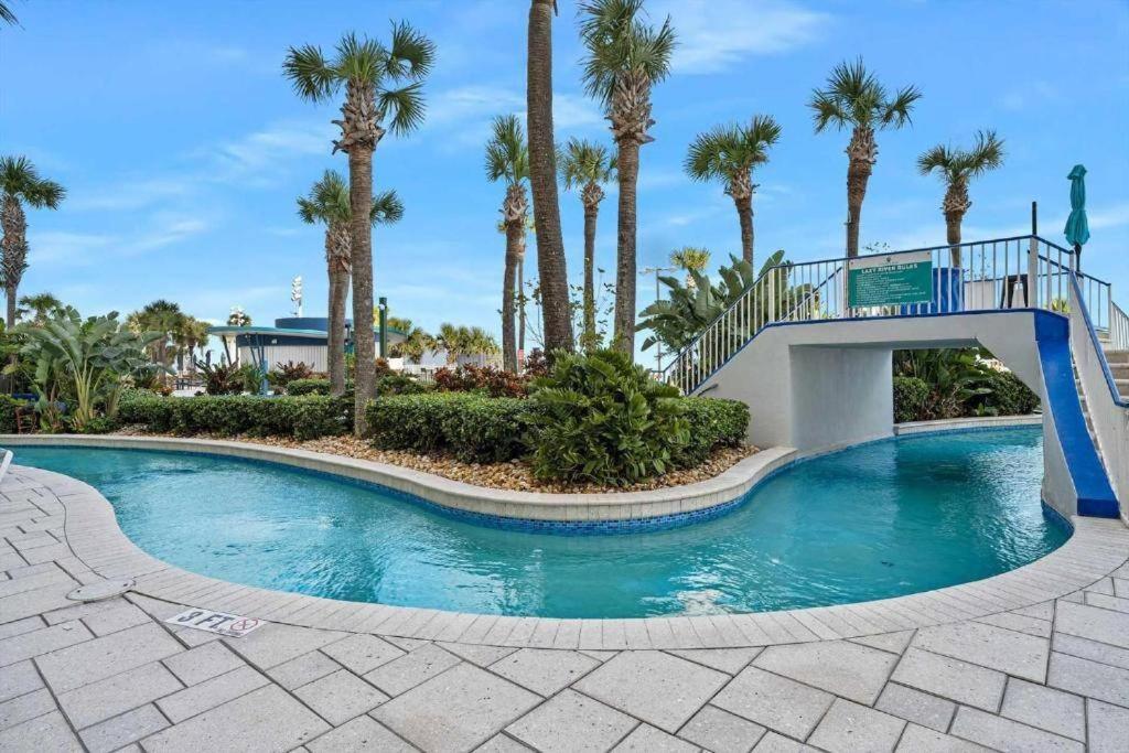 Luxurious 2 Bedroom Master Jacuzzi Oceanview Condo 2432 - Wyndham Ocean Walk Resort Daytona Beach Exterior photo